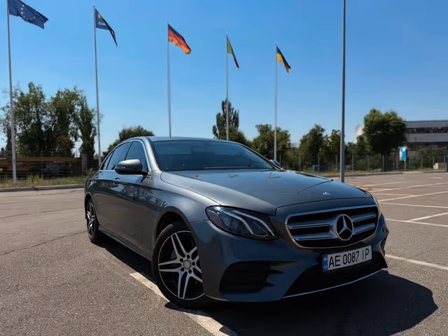 Mercedes-Benz E-Класс - фото 2