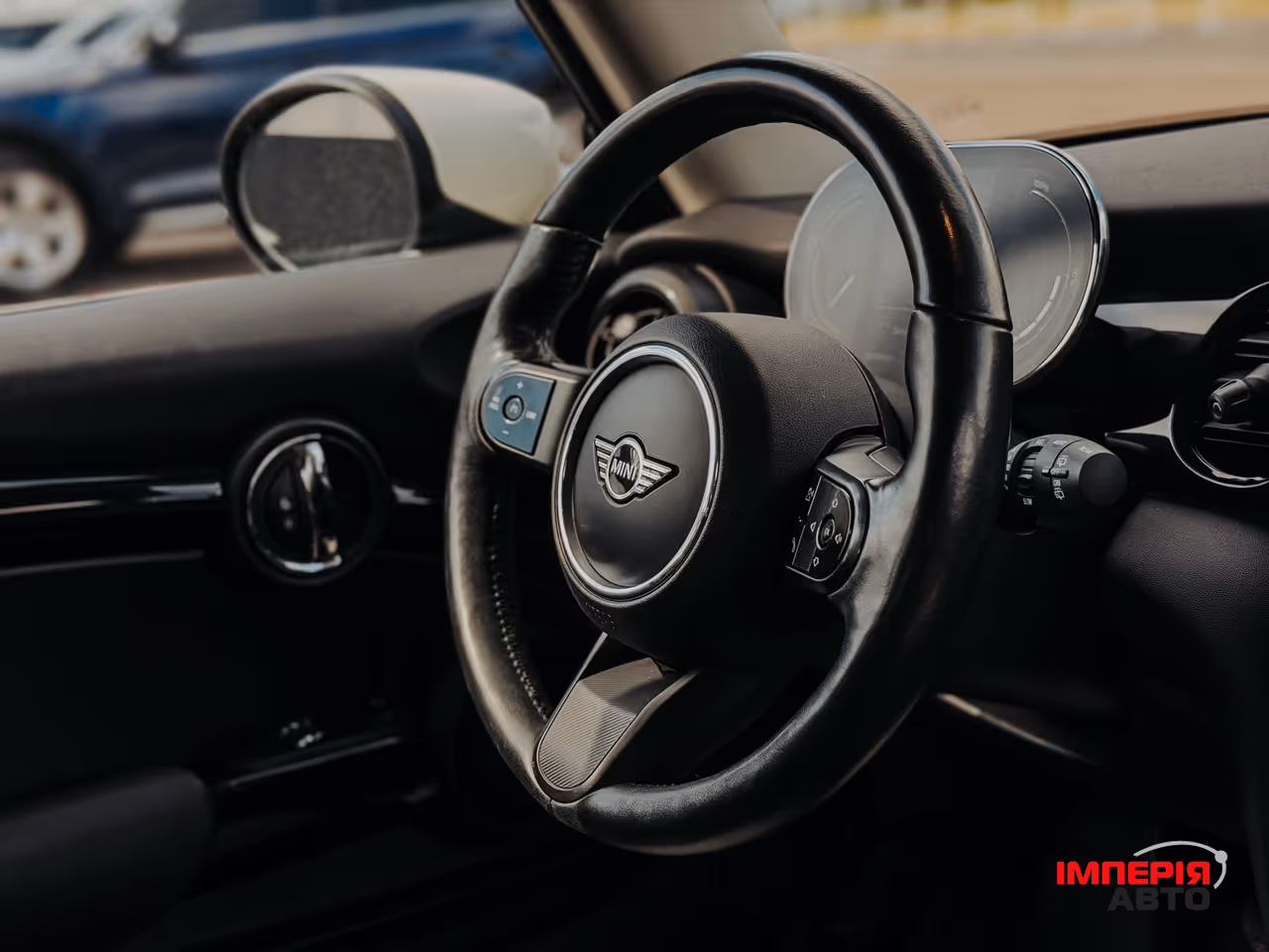 Mini Hatch - фото 12