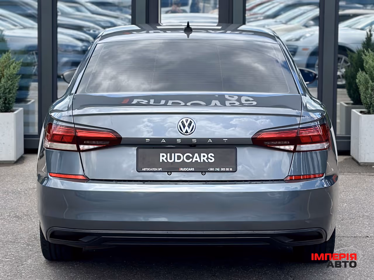 Volkswagen Passat - фото 5