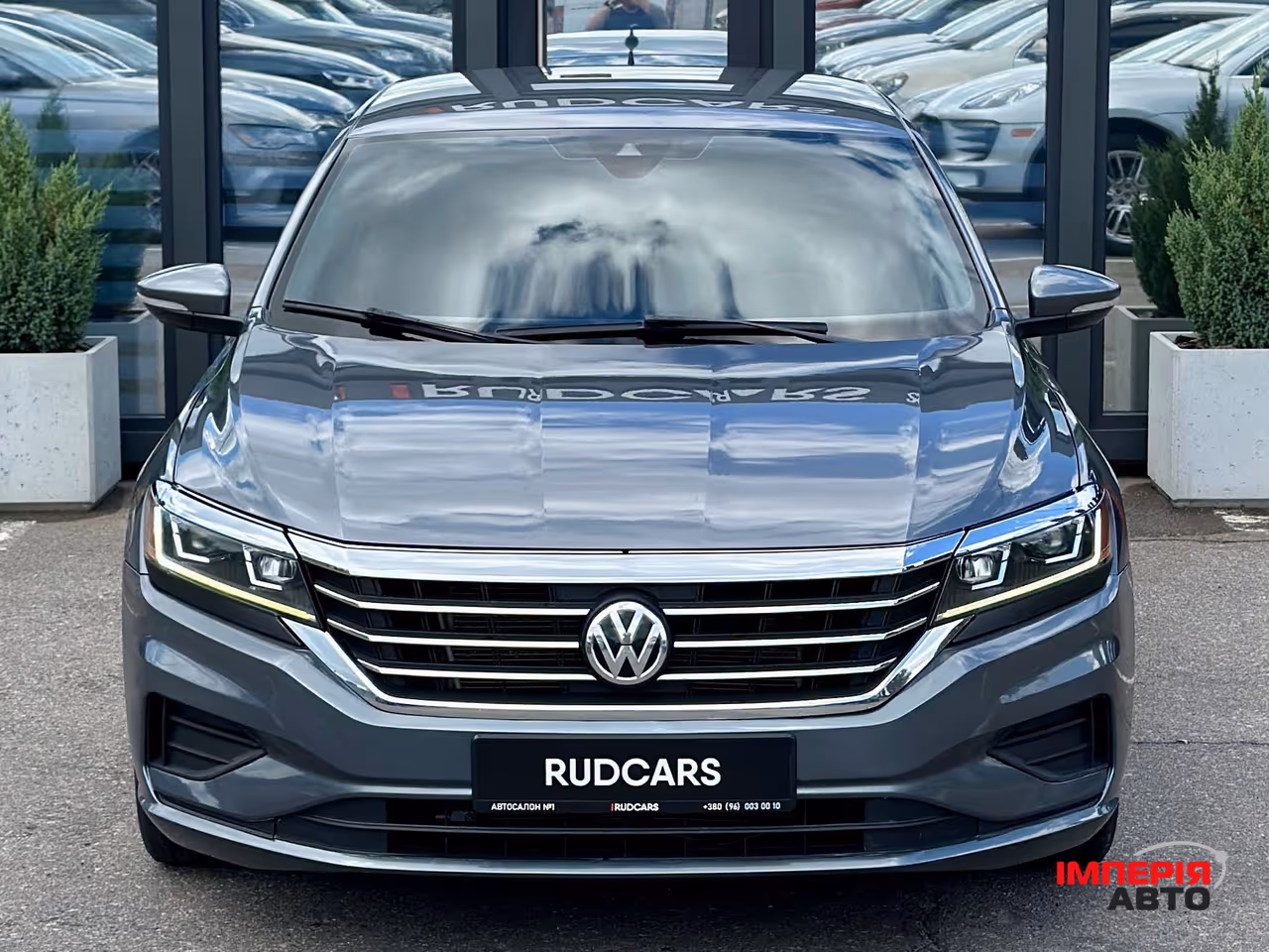 Volkswagen Passat - фото 2