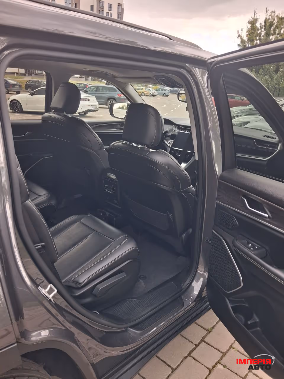 Jeep Grand Cherokee - фото 10