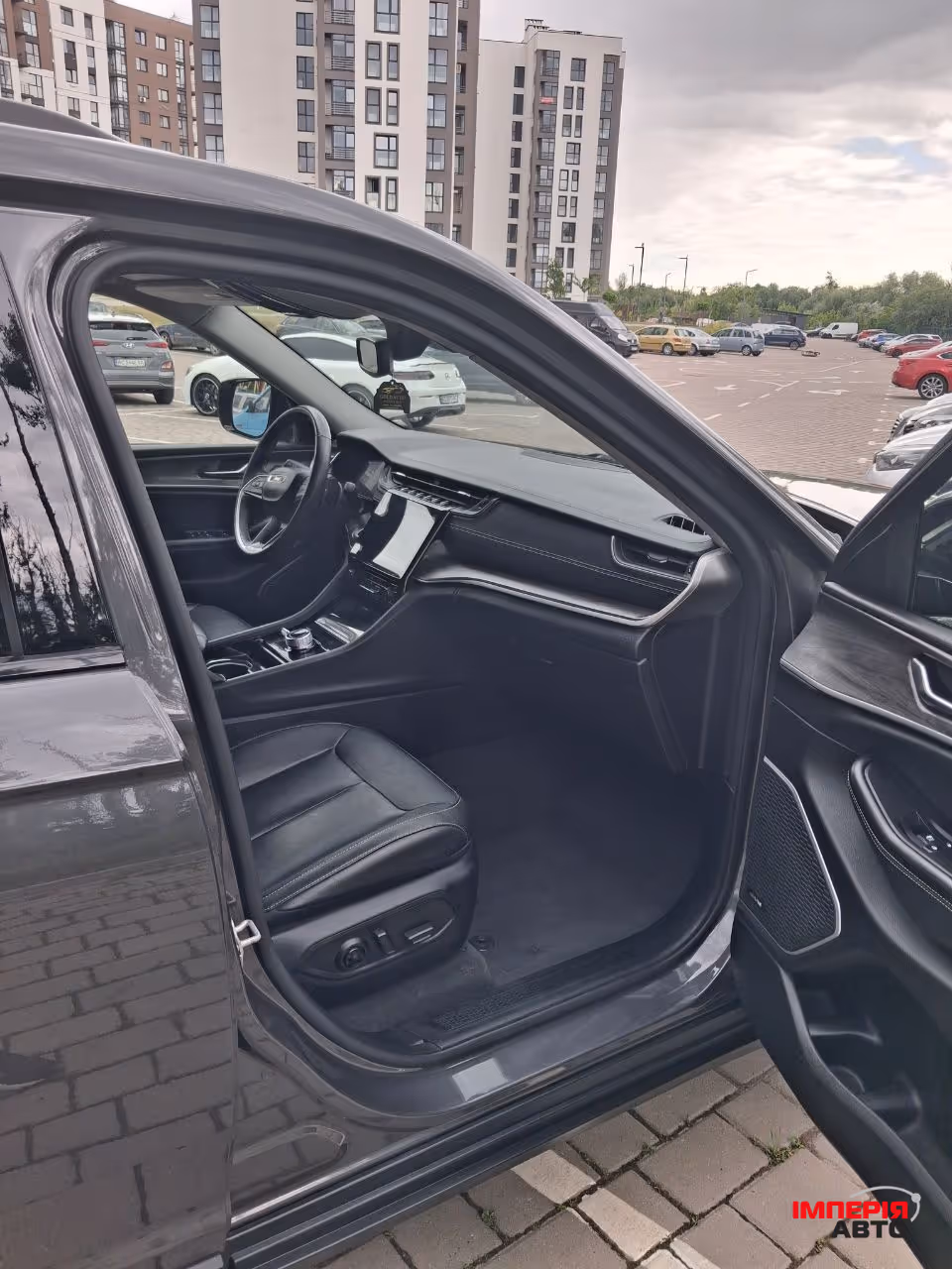 Jeep Grand Cherokee - фото 11