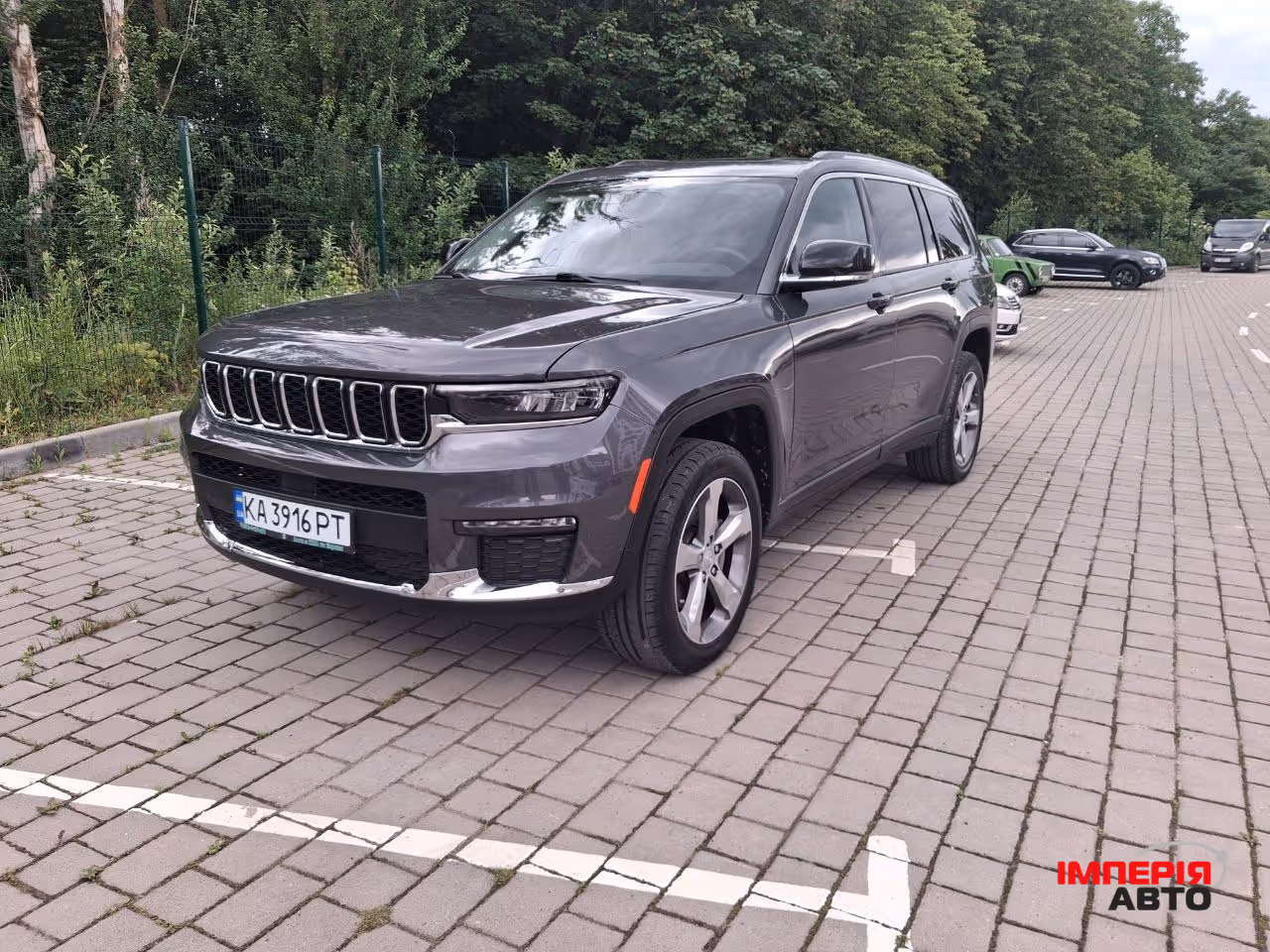 Jeep Grand Cherokee - фото 2