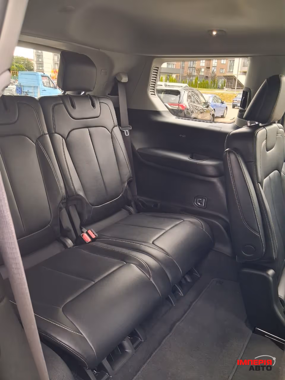 Jeep Grand Cherokee - фото 13