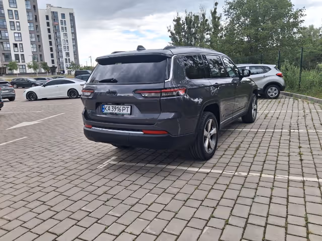 Jeep Grand Cherokee - фото 5