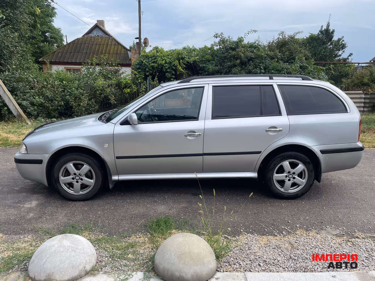 Skoda Octavia - фото 4