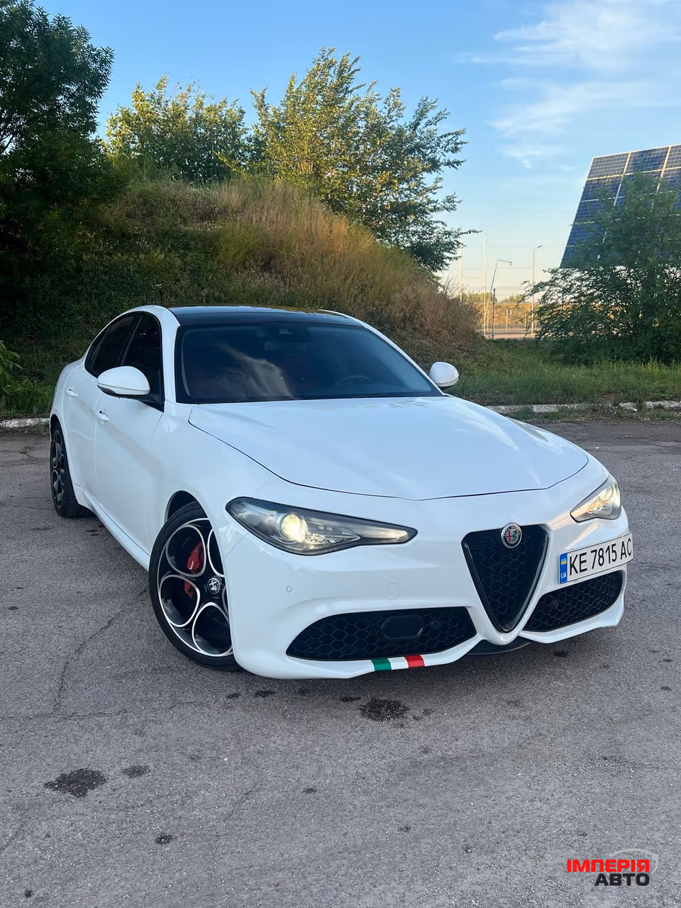 Alfa Romeo Giulia - фото 1