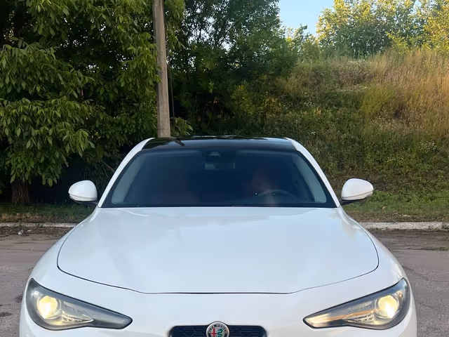 Alfa Romeo Giulia - фото 2