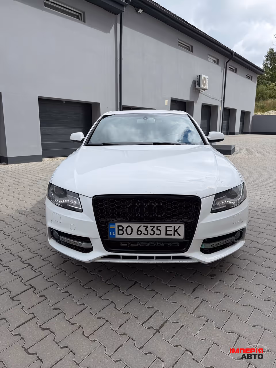 Audi A4 - фото 2