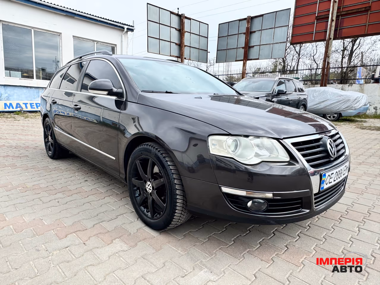 Volkswagen Passat - фото 2
