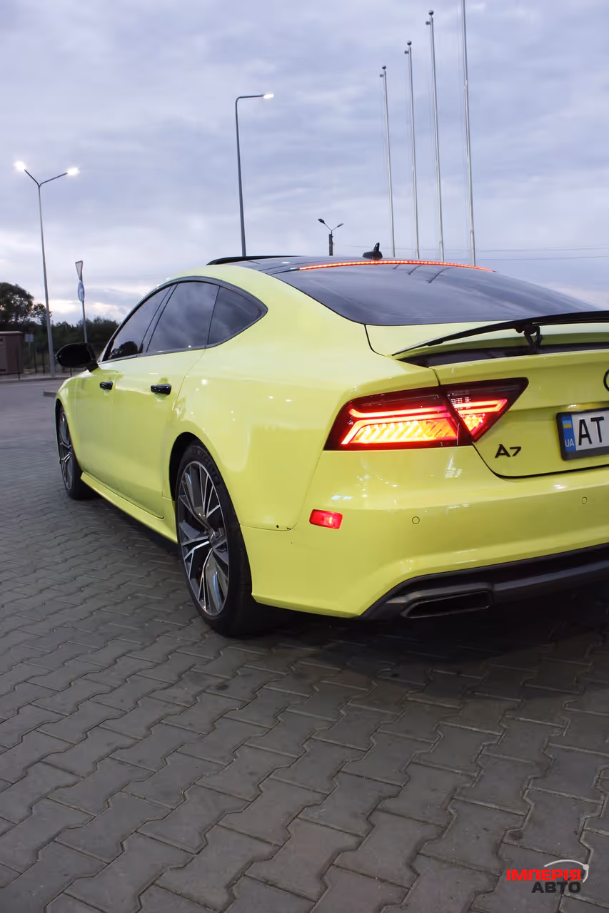 Audi A7 - фото 6