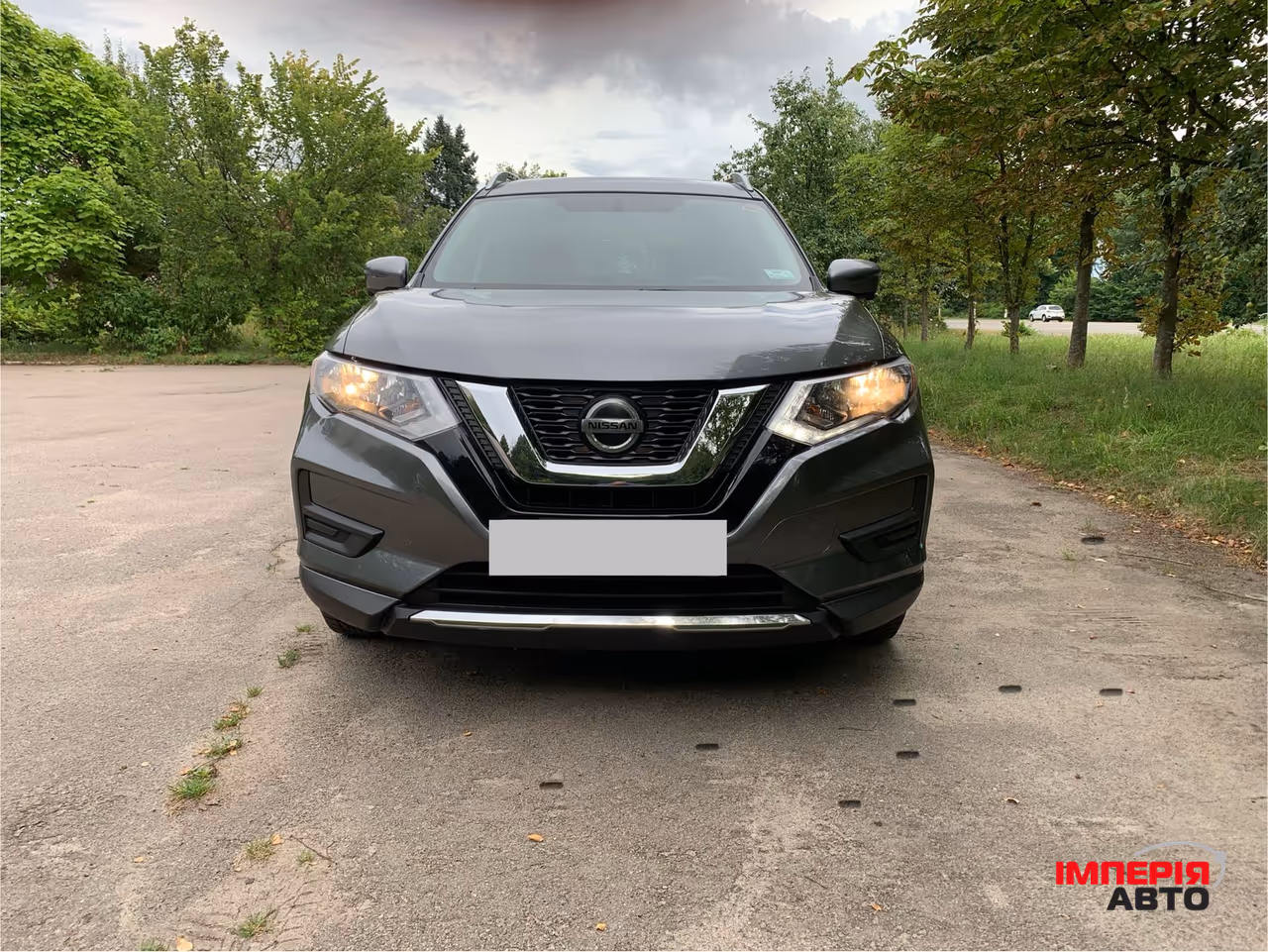 Nissan Rogue - фото 1
