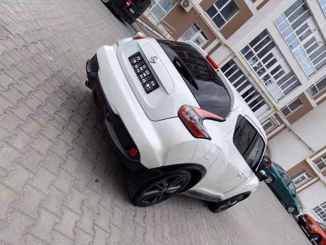 Nissan Juke - фото 4
