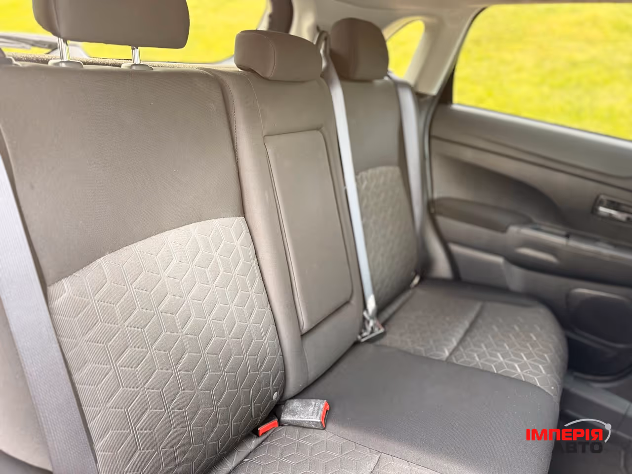 Mitsubishi Outlander Sport - фото 36