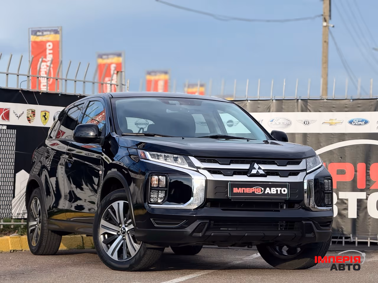 Mitsubishi Outlander Sport - фото 5