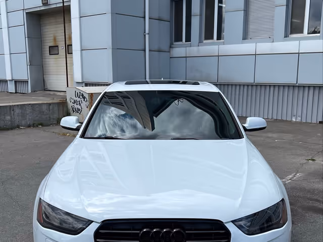 Audi A4 - фото 4