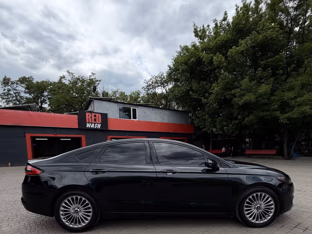 Ford Fusion USA - фото 3