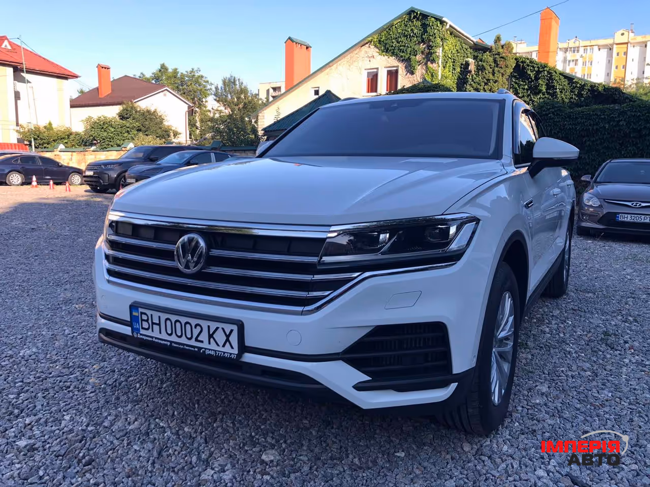 Volkswagen Touareg - фото 12