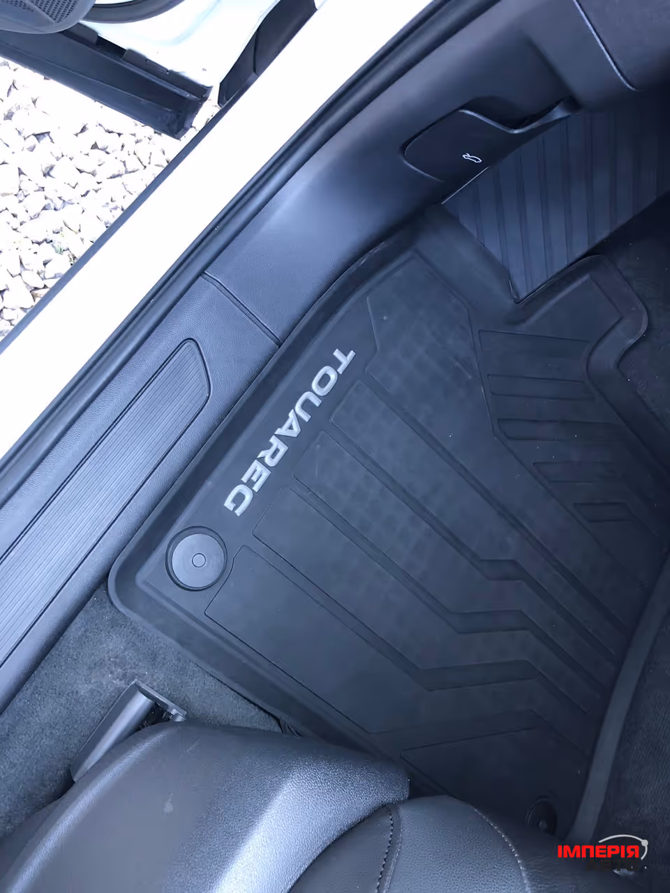 Volkswagen Touareg - фото 44