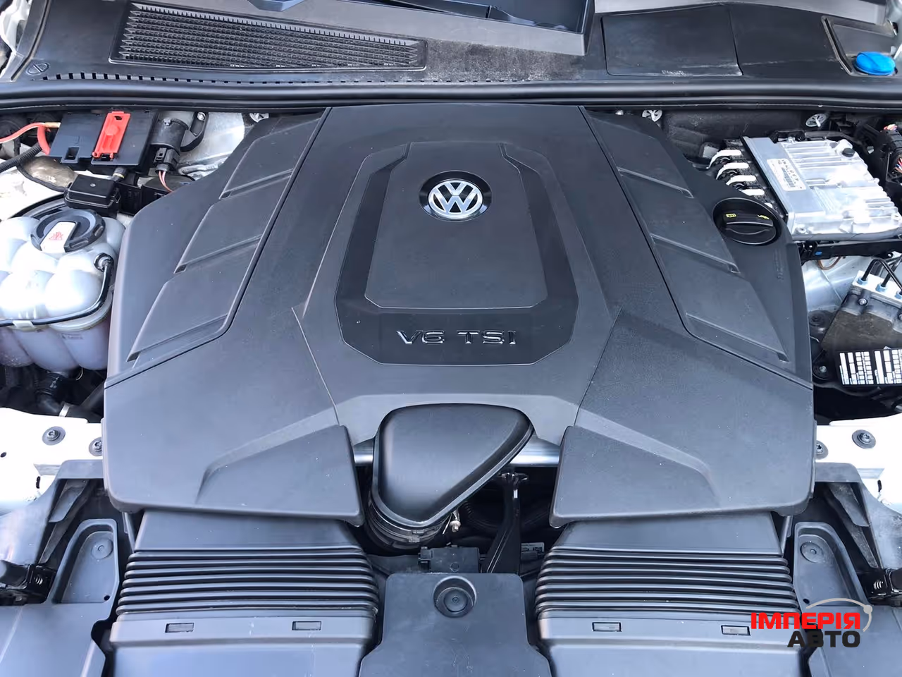 Volkswagen Touareg - фото 50