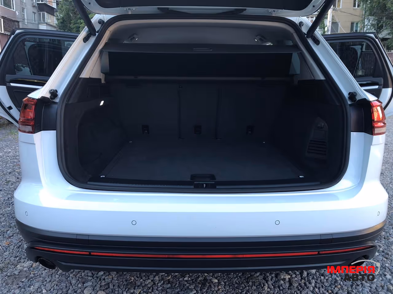 Volkswagen Touareg - фото 48