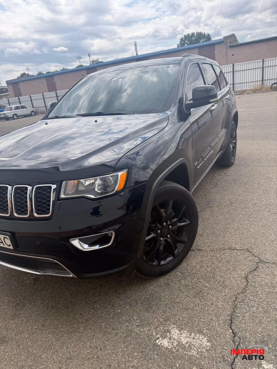 Jeep Grand Cherokee - фото 7