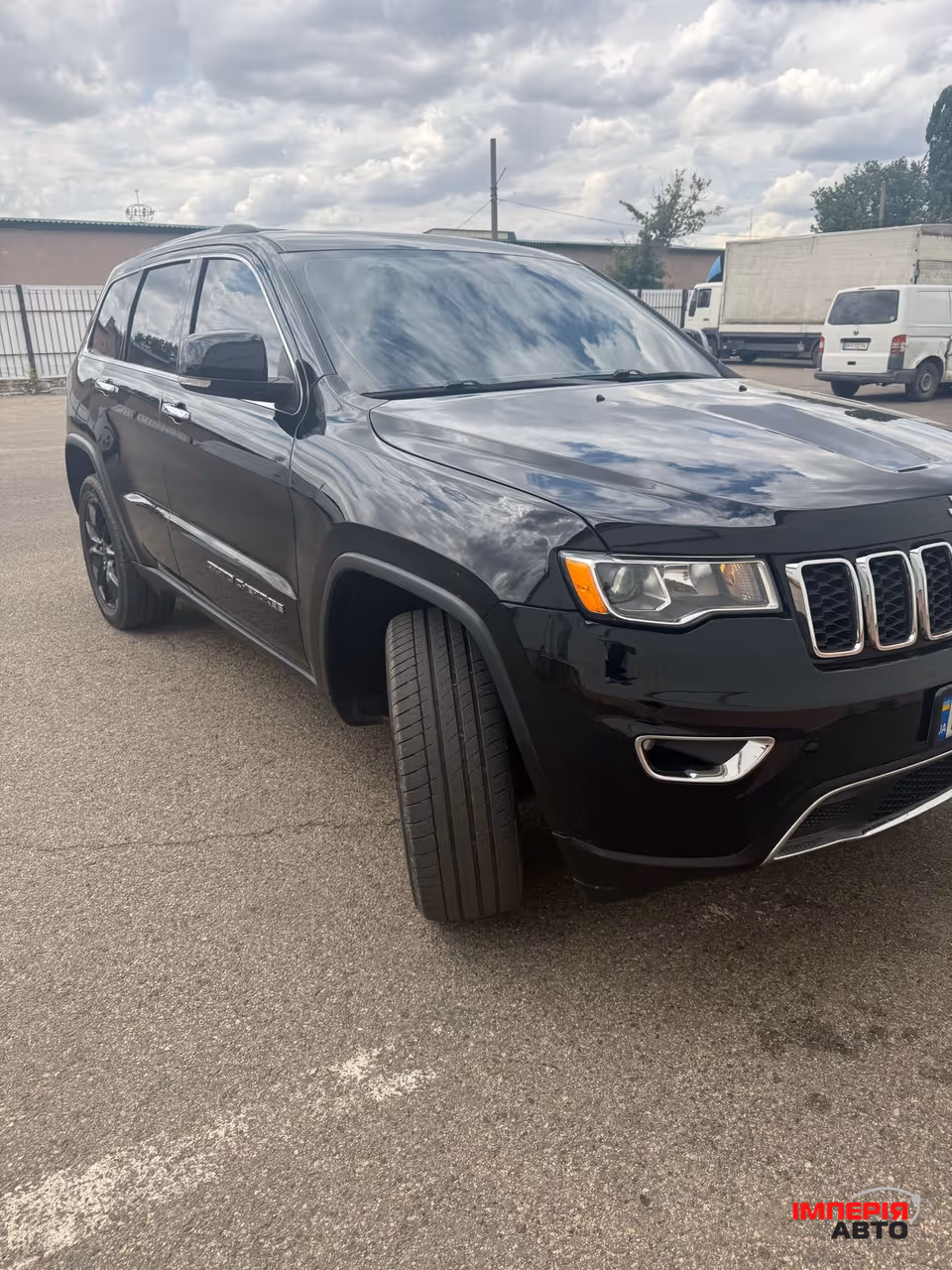 Jeep Grand Cherokee - фото 3