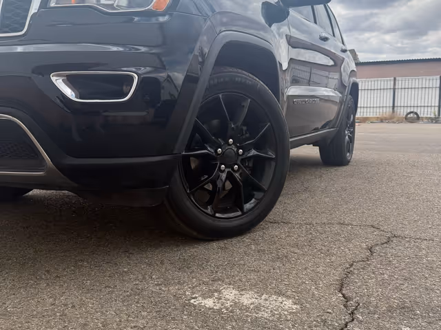 Jeep Grand Cherokee - фото 2