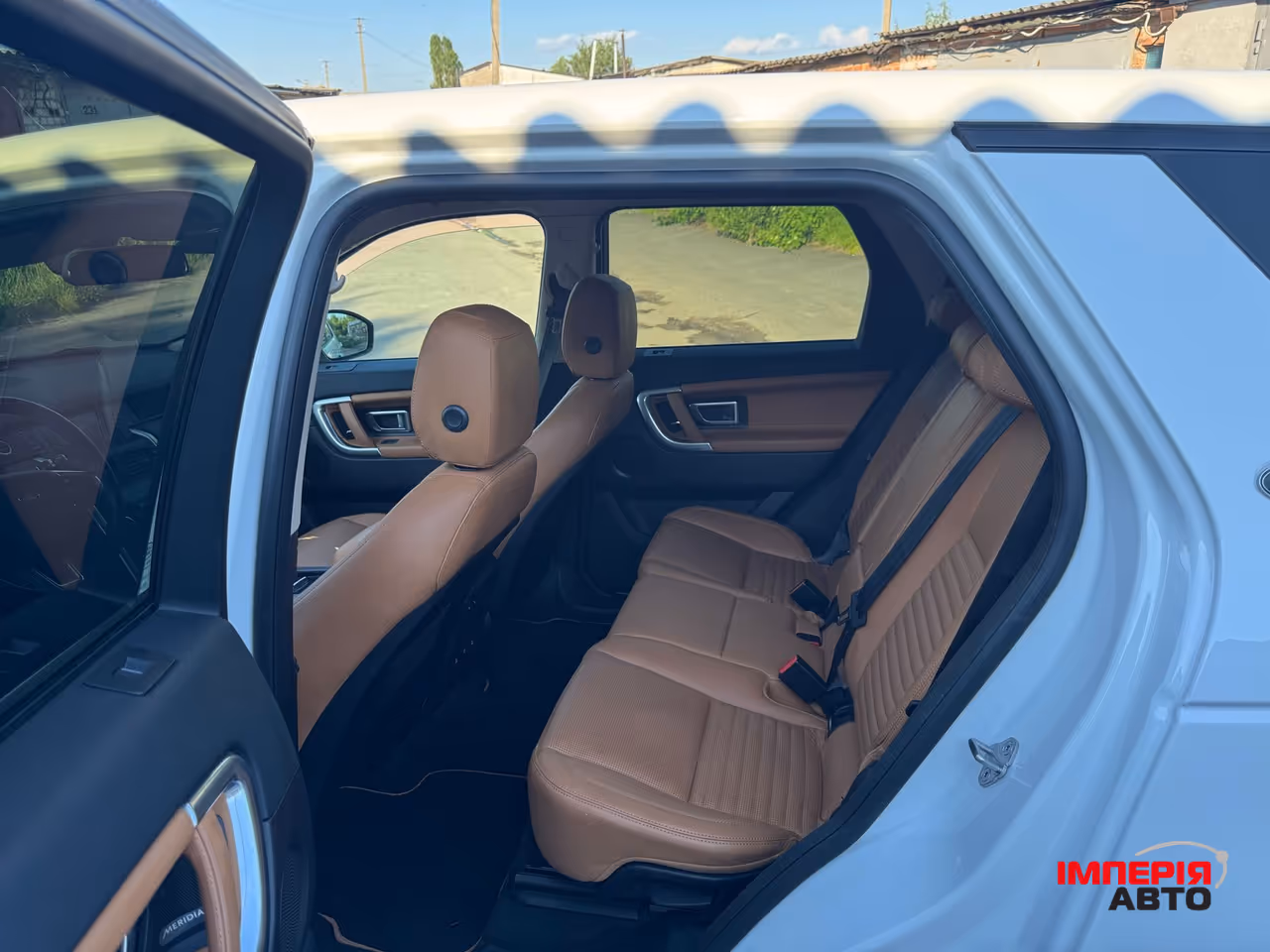 Land Rover Discovery Sport - фото 11