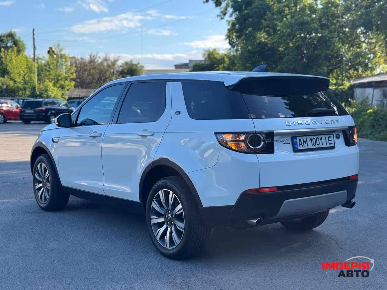Land Rover Discovery Sport - фото 8
