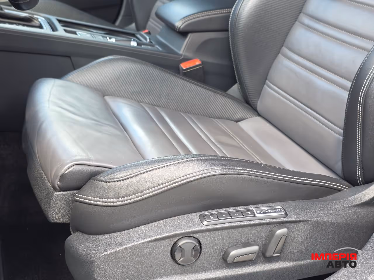 Volkswagen Passat - фото 37