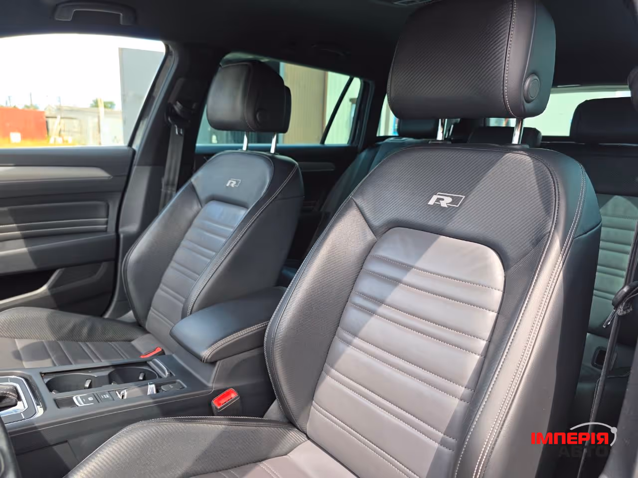 Volkswagen Passat - фото 35