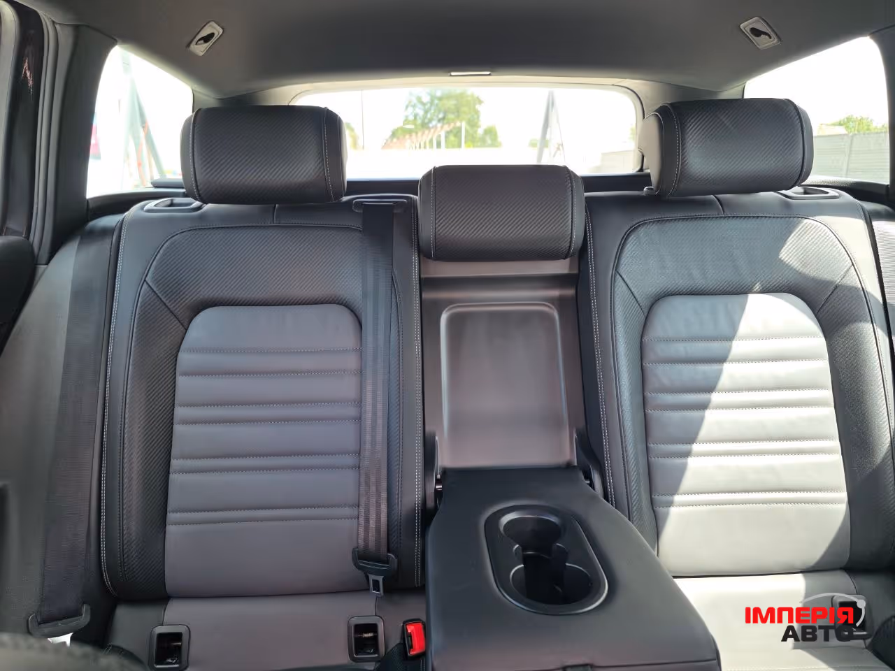 Volkswagen Passat - фото 42