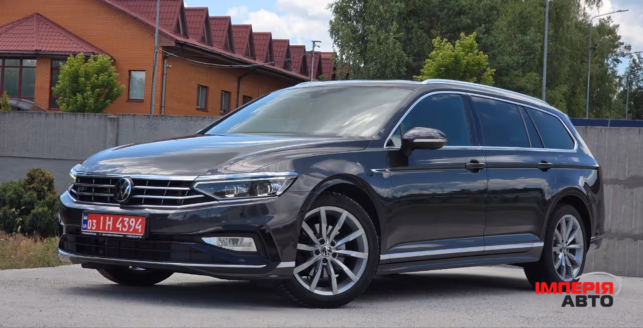 Volkswagen Passat - фото 8