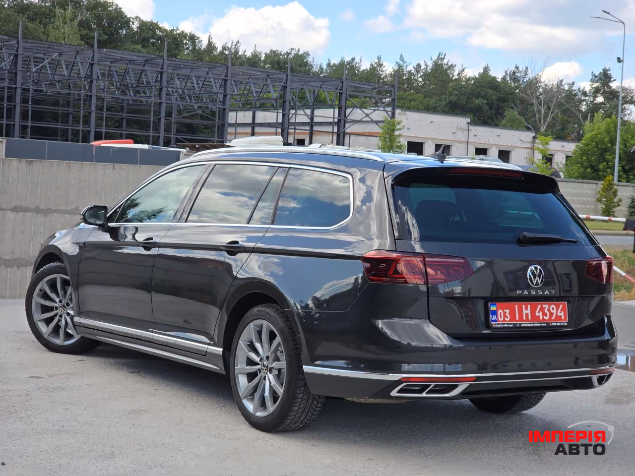 Volkswagen Passat - фото 4