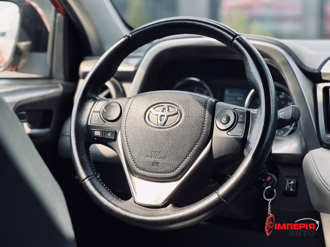 Toyota RAV4 - фото 29