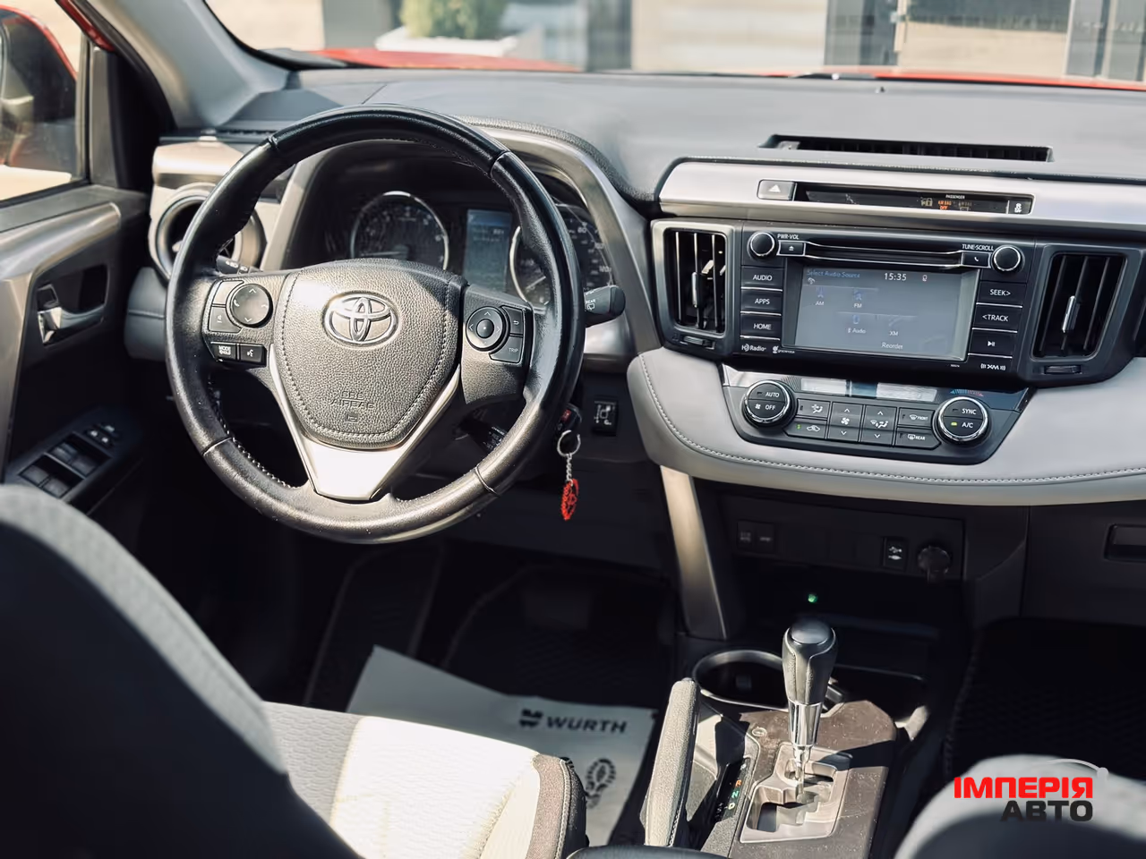 Toyota RAV4 - фото 26