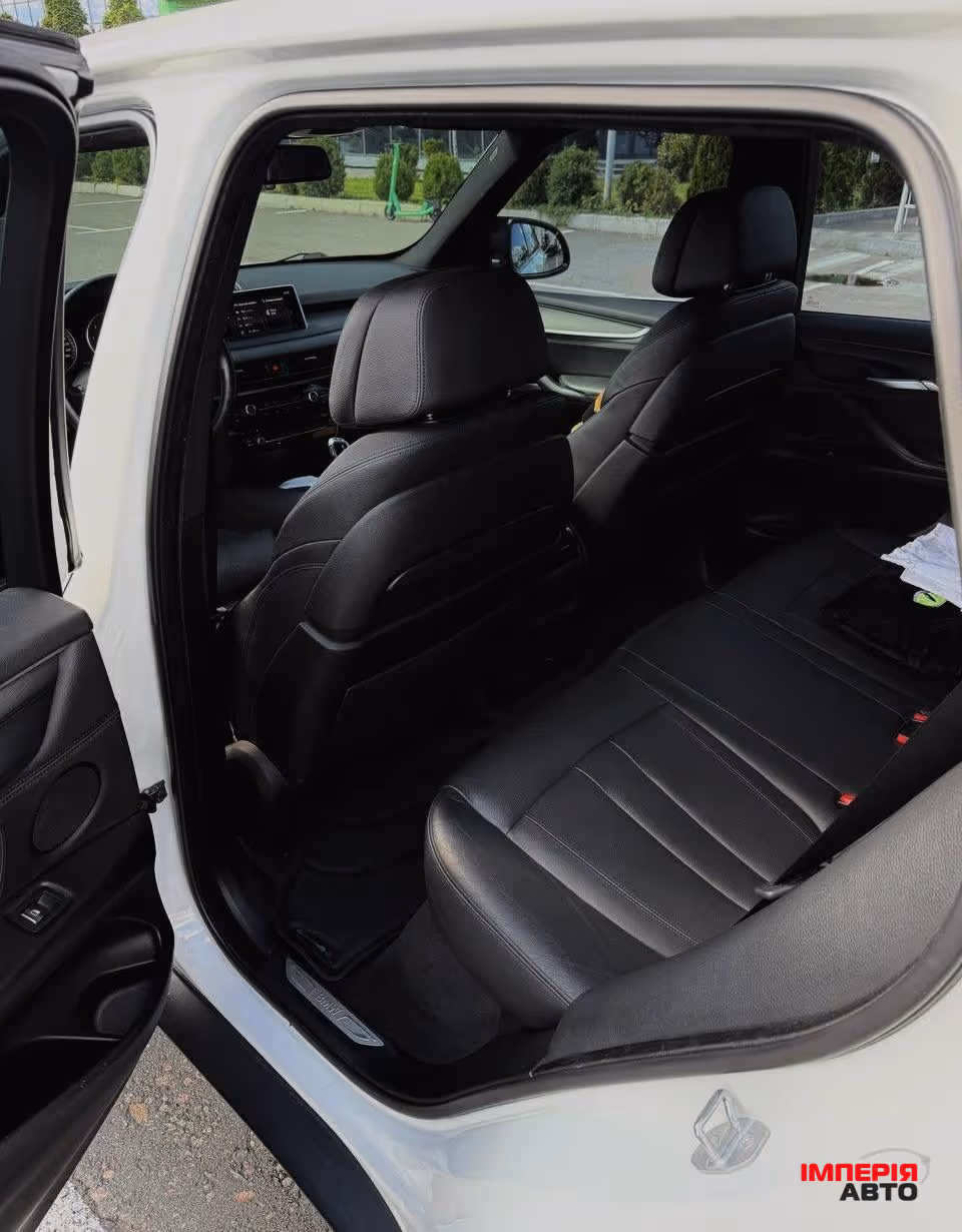 BMW X5 - фото 11