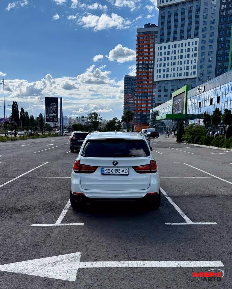 BMW X5 - фото 4