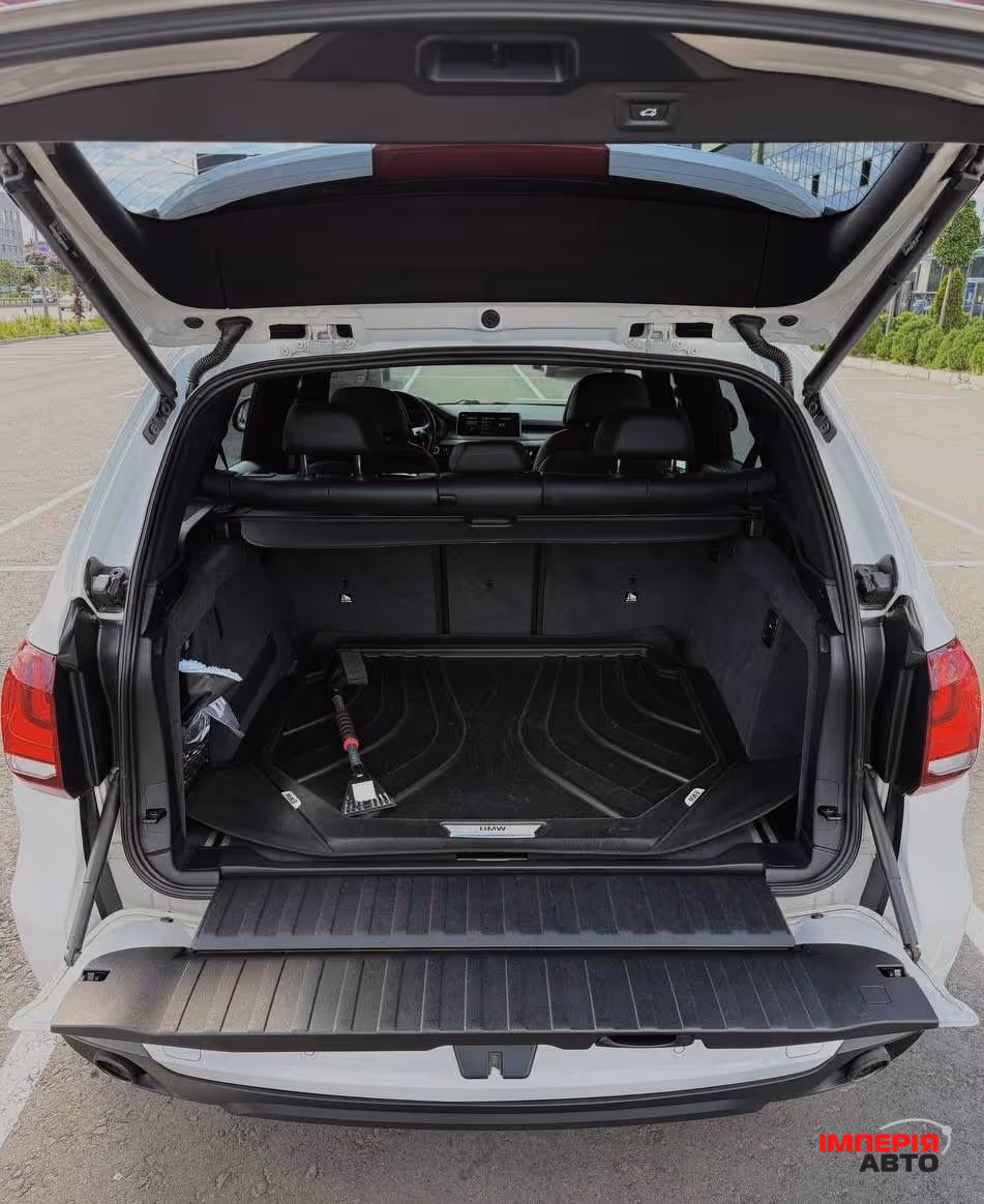 BMW X5 - фото 16