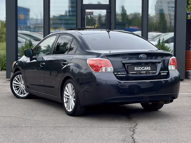 Subaru Impreza - фото 4