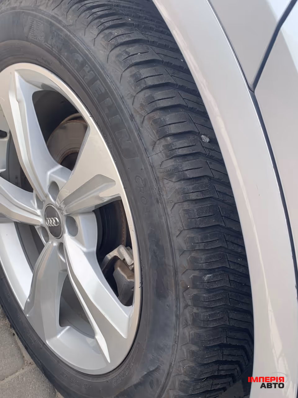 Audi Q5 - фото 3