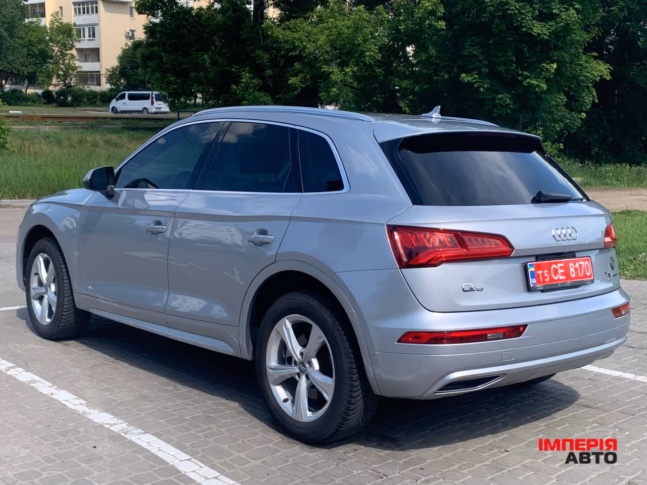 Audi Q5 - фото 4
