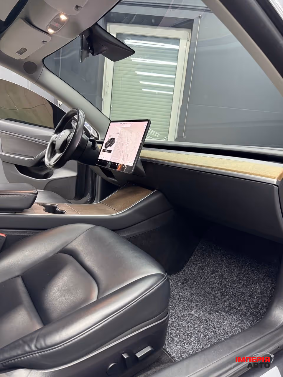 Tesla Model 3 - фото 18