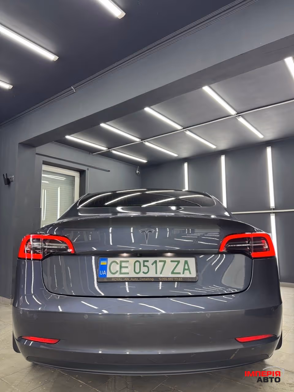 Tesla Model 3 - фото 11
