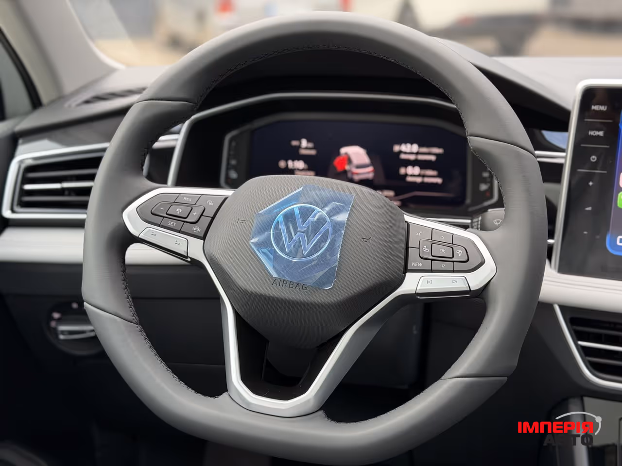 Volkswagen Tiguan - фото 13