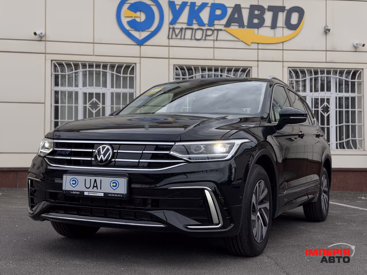 Volkswagen Tiguan - фото 18