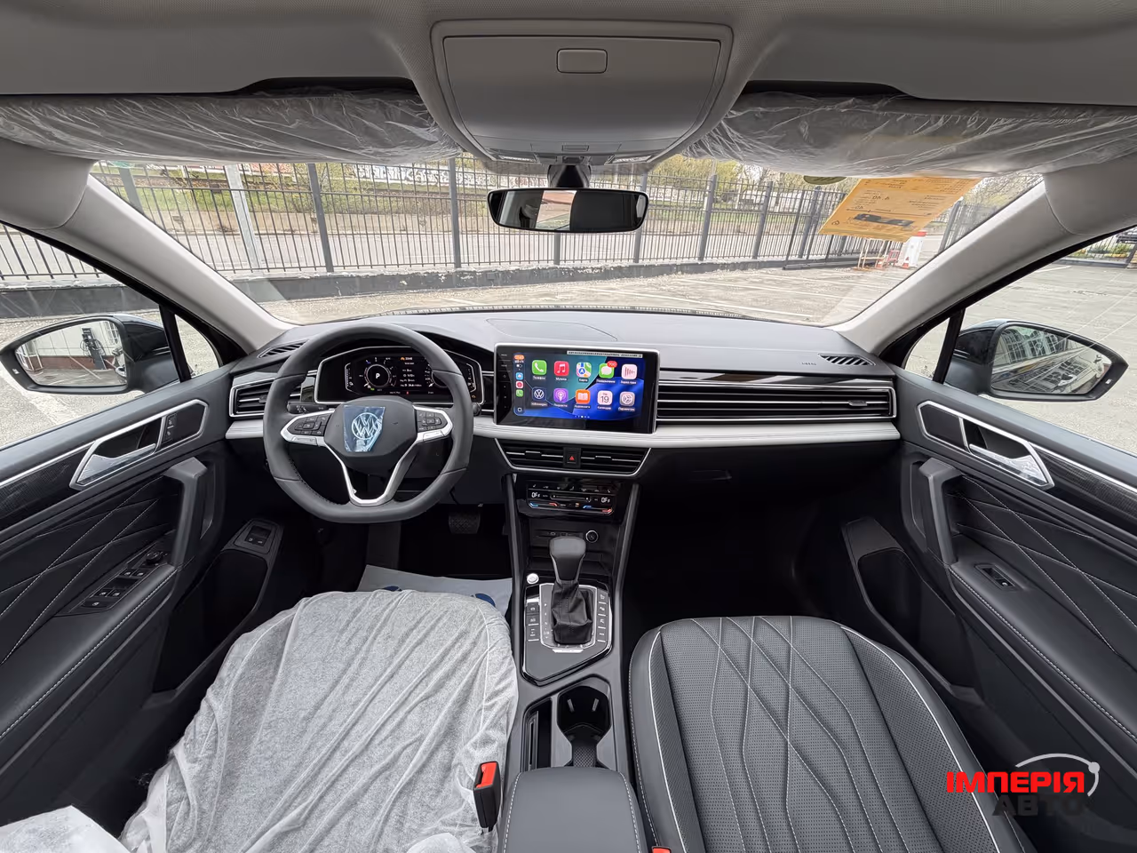 Volkswagen Tiguan - фото 16
