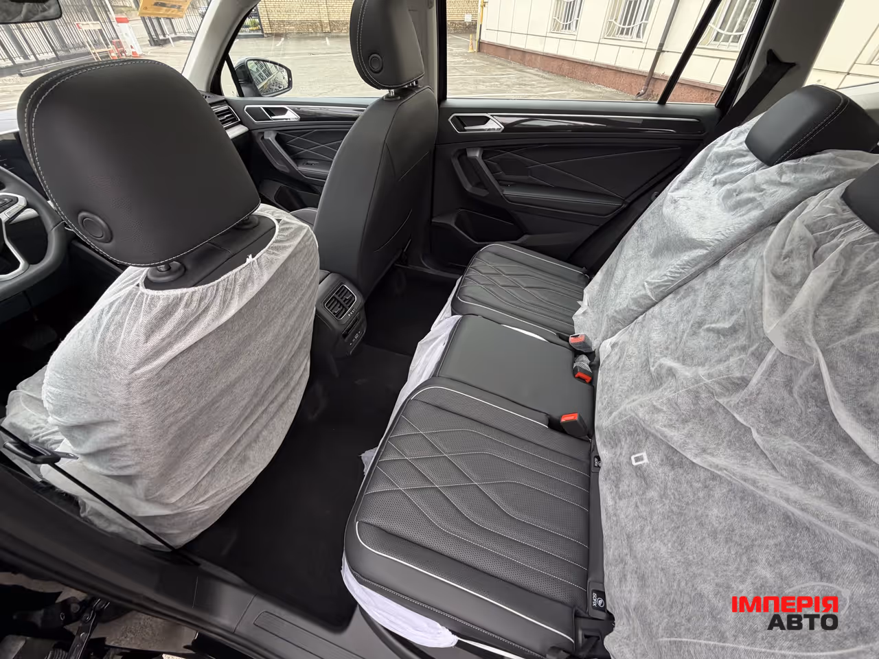 Volkswagen Tiguan - фото 17