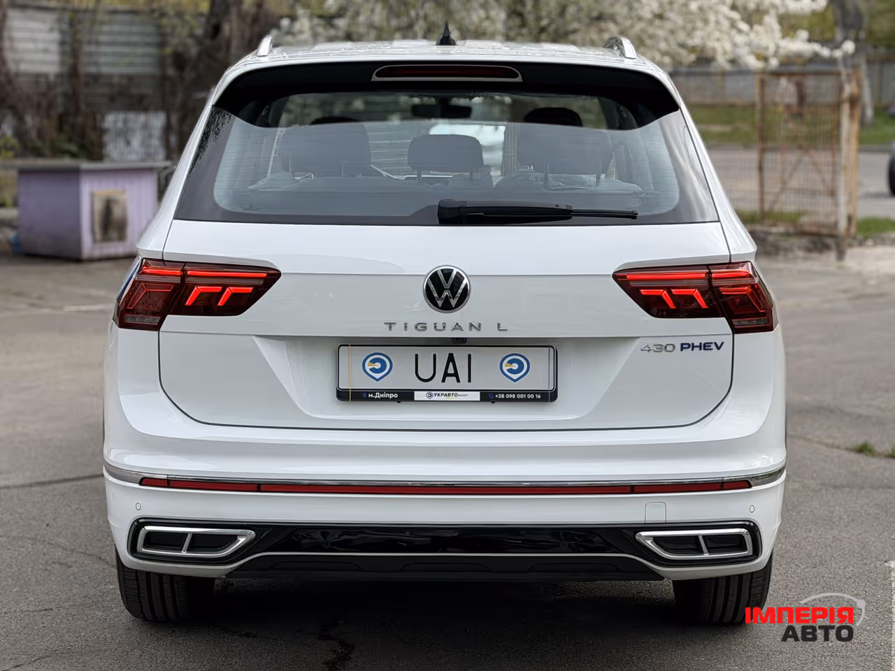 Volkswagen Tiguan - фото 5